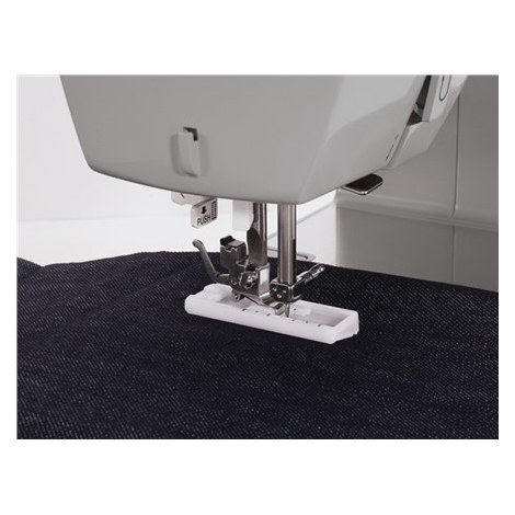 Sewing machine | Singer | SMC 4411 | Number of stitches 11 | Silver - 6